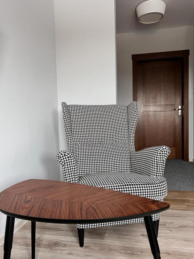 Hotel-Przystan Kikol ภายนอก รูปภาพ
